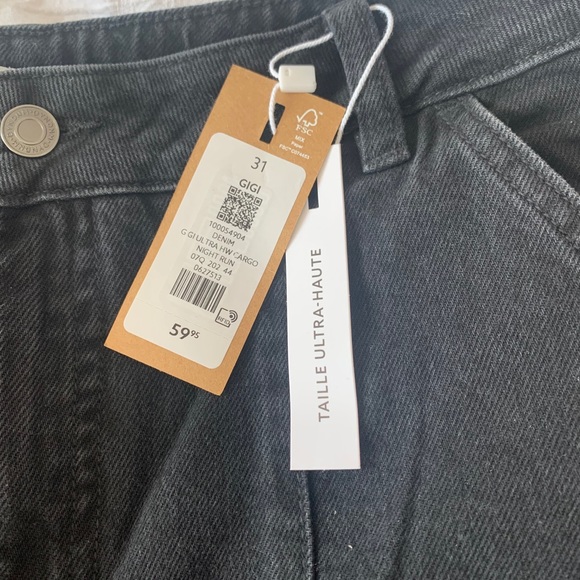 Dynamite Straight Leg Jeans - Picture 2 of 7